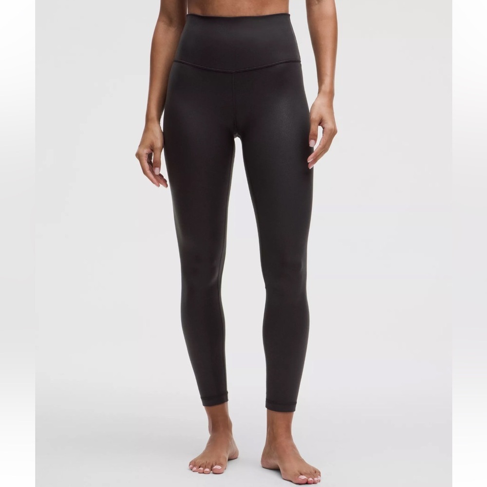 Lululemon Like New Align High Rise Legging 25" in Black Shimmer Size 2